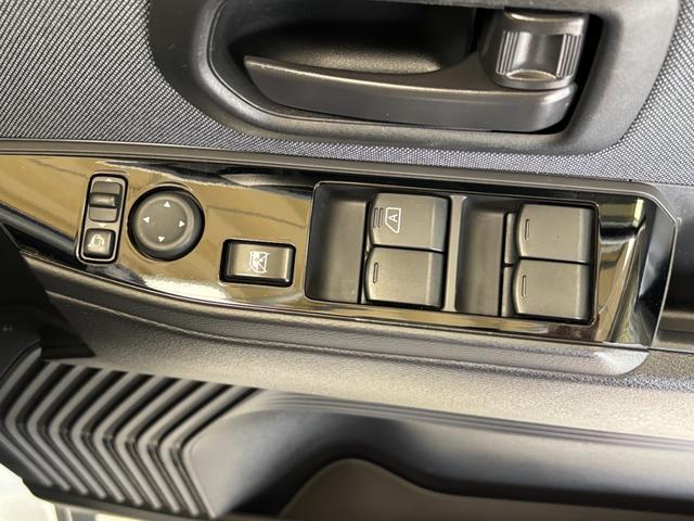サクラＸカーナビ　バックカメラ　ＥＴＣ　シートヒーター　ステアリングヒーター　オートライト　オートエアコン　ＬＥＤヘッドランプ　ＬＥＤフォグランプ　２ＷＤ（長野県）の中古車