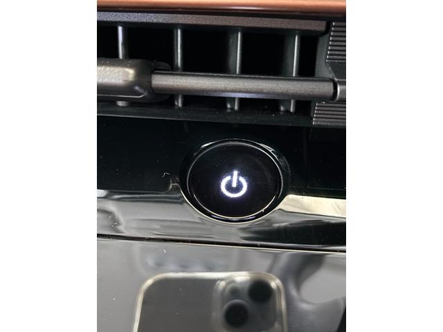 サクラＸカーナビ　バックカメラ　ＥＴＣ　シートヒーター　ステアリングヒーター　オートライト　オートエアコン　ＬＥＤヘッドランプ　ＬＥＤフォグランプ　２ＷＤ（長野県）の中古車