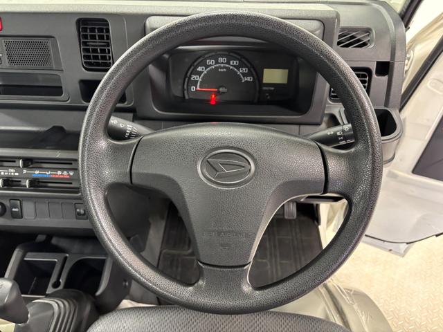ハイゼットトラックスタンダードＡＭ・ＦＭラジオ　マニュアルエアコン　　ＣＶＴ（長野県）の中古車