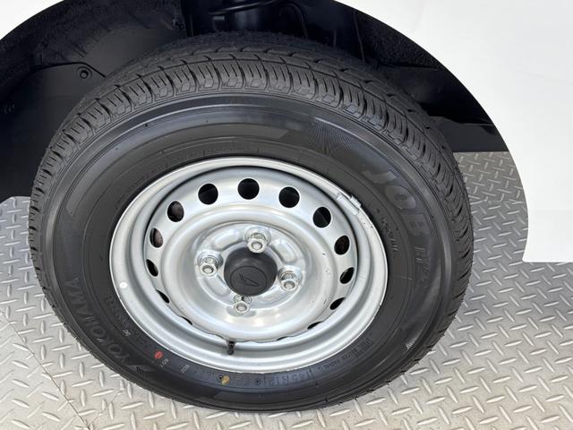 ハイゼットトラックスタンダードＡＭ・ＦＭラジオ　マニュアルエアコン　　ＣＶＴ（長野県）の中古車