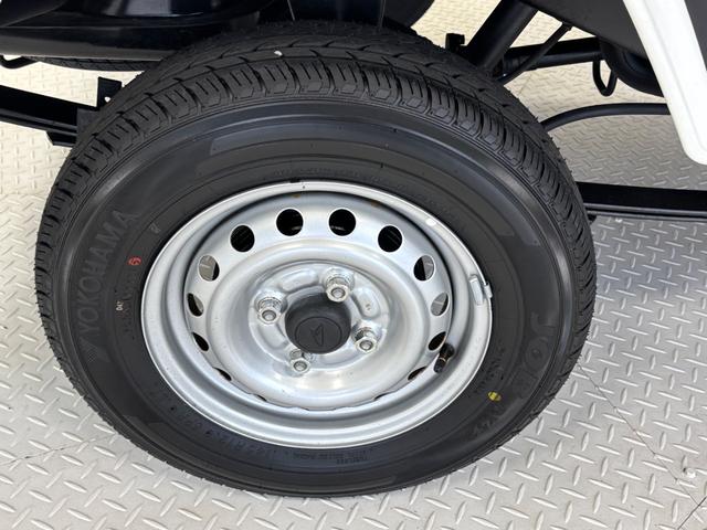 ハイゼットトラックスタンダードＡＭ・ＦＭラジオ　マニュアルエアコン　　ＣＶＴ（長野県）の中古車