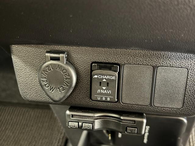 ミライースＬ　ＳＡIIIカーナビ　ドラレコ　ＥＴＣ　ＣＶＴ　　　オートライト　マニュアルエアコン（長野県）の中古車