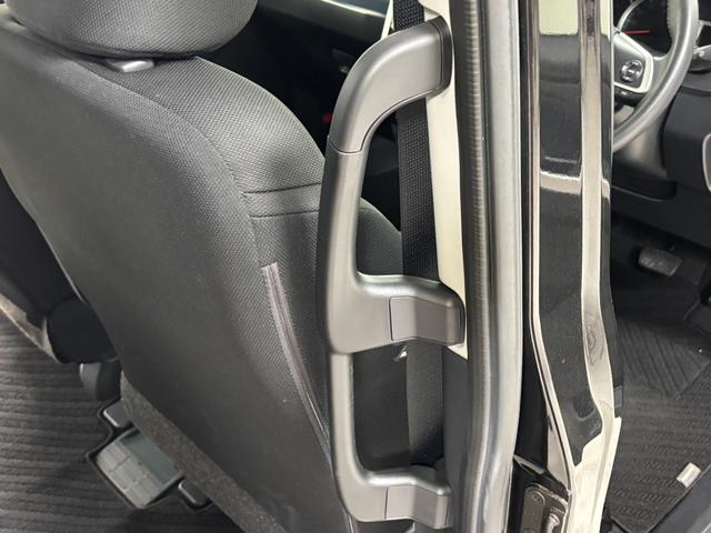 ルーミーカスタムＧディスプレイオーディオ　バックカメラ　　　ＥＴＣ　オートライト　オートエアコン　両側電動スライドドア　ＬＥＤヘッドランプ　ＬＥＤフォグランプ　ＣＶＴ（長野県）の中古車