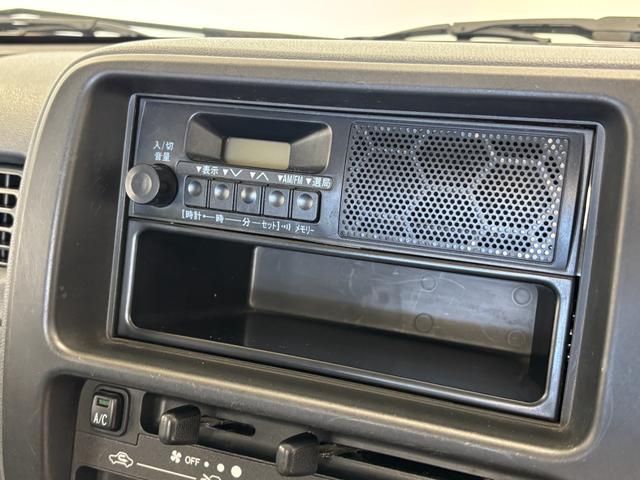 ハイゼットトラックエアコン・パワステ　スペシャルＡＭ・ＦＭラジオ　マニュアルエアコン　ＭＴ（長野県）の中古車