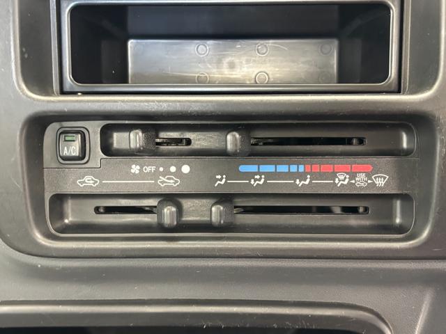 ハイゼットトラックエアコン・パワステ　スペシャルＡＭ・ＦＭラジオ　マニュアルエアコン　ＭＴ（長野県）の中古車