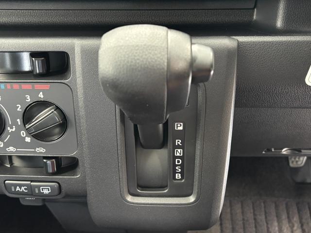 ハイゼットカーゴカーゴ２シータークリーンＡＭ・ＦＭラジオ　両側スライドドア　ＣＶＴ　ＥＴＣ　オートライト　マニュアルエアコン（長野県）の中古車