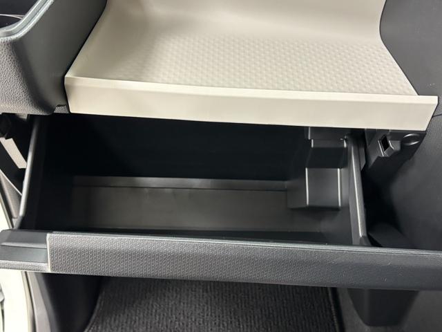 タントＸ４ＷＤ　ディスプレイオーディオ　バックカメラ　ＥＴＣ　シートヒーター　片側電動スライドドア　オートライト　オートエアコン　ＬＥＤヘッドランプ　クルーズコントロール　ＣＶＴ（長野県）の中古車