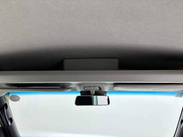 ハイゼットカーゴクルーズ防錆塗装済み　ＣＤチューナー　マニュアルエアコン　ＣＶＴ　オートライト　ＬＥＤヘッドランプ　ＬＥＤフォグランプ　大型ＬＥＤ荷室灯　オーバーヘッドシェルフ　電動格納ミラー　キーフリー　スマートアシスト（長野県）の中古車