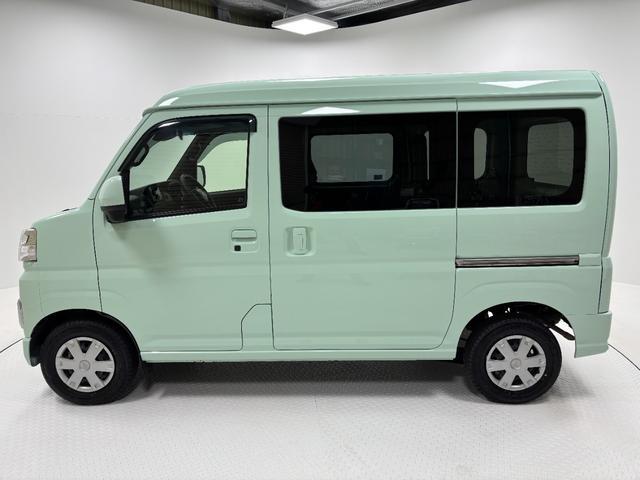 ハイゼットカーゴクルーズ防錆塗装済み　ＣＤチューナー　マニュアルエアコン　ＣＶＴ　オートライト　ＬＥＤヘッドランプ　ＬＥＤフォグランプ　大型ＬＥＤ荷室灯　オーバーヘッドシェルフ　電動格納ミラー　キーフリー　スマートアシスト（長野県）の中古車