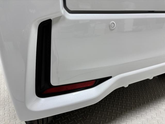 ムーヴカスタム X VS SAIII4WD CVT 防錆塗装済み ターボ ナビ パノラマモニター ETC ドラレコ スマアシ キーフリー LED 電動格納ミラー プッシュスタート ステアリングスイッチ(長野県)の中古車