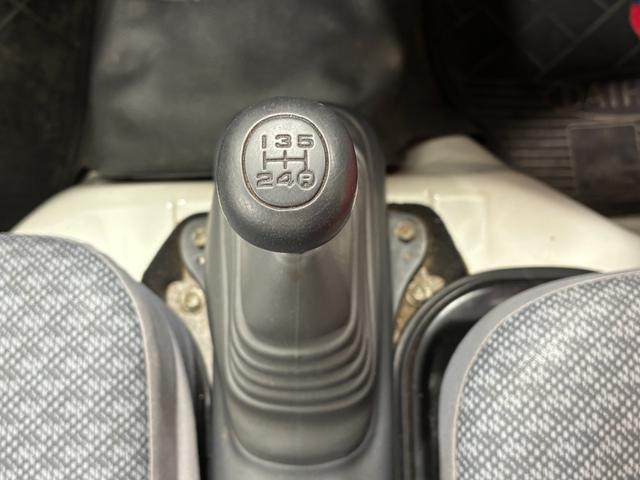 ハイゼットトラック農用スペシャル４ＷＤ　ＡＭ・ＦＭラジオ　マニュアルエアコン　５速ＭＴ　荷台作業灯　リヤ４枚リーフスプリング（長野県）の中古車