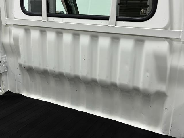 ハイゼットトラック農用スペシャル４ＷＤ　ＡＭ・ＦＭラジオ　マニュアルエアコン　５速ＭＴ　荷台作業灯　リヤ４枚リーフスプリング（長野県）の中古車