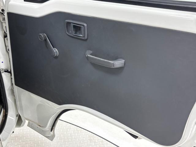 ハイゼットトラック農用スペシャル４ＷＤ　ＡＭ・ＦＭラジオ　マニュアルエアコン　５速ＭＴ　荷台作業灯　リヤ４枚リーフスプリング（長野県）の中古車