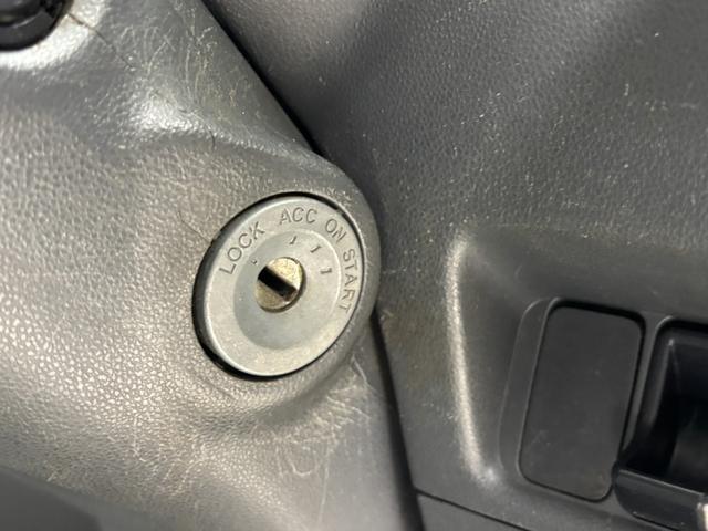 ハイゼットトラック農用スペシャル４ＷＤ　ＡＭ・ＦＭラジオ　マニュアルエアコン　５速ＭＴ　荷台作業灯　リヤ４枚リーフスプリング（長野県）の中古車