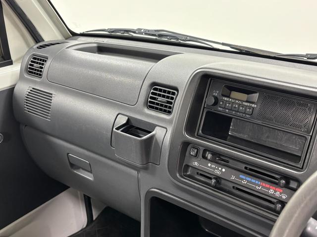 ハイゼットトラック農用スペシャル４ＷＤ　ＡＭ・ＦＭラジオ　マニュアルエアコン　５速ＭＴ　荷台作業灯　リヤ４枚リーフスプリング（長野県）の中古車