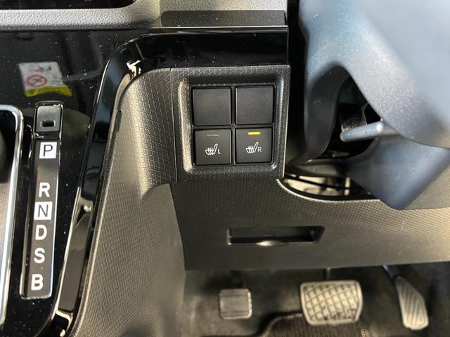 タントカスタムXセレクション2WD CVT 防錆塗装済み ナビ スマートアシスト LEDヘッドランプ オートライト プッシュスタート シートヒーター キーフリー ミラクルオープンドア 電動格納ミラー 格納式リヤドアサンシェード(長野県)の中古車