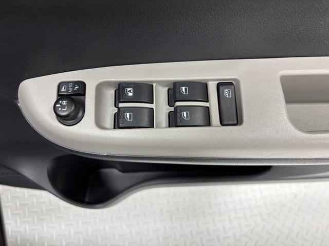 パッソモーダ　Ｓ防錆塗装済み　ＣＤチューナー　ビルトインＥＴＣ　ＬＥＤヘッドランプ　オートライト　スマートキー　プッシュスタート　オートエアコン　電動格納ミラー　スマートアシスト（長野県）の中古車