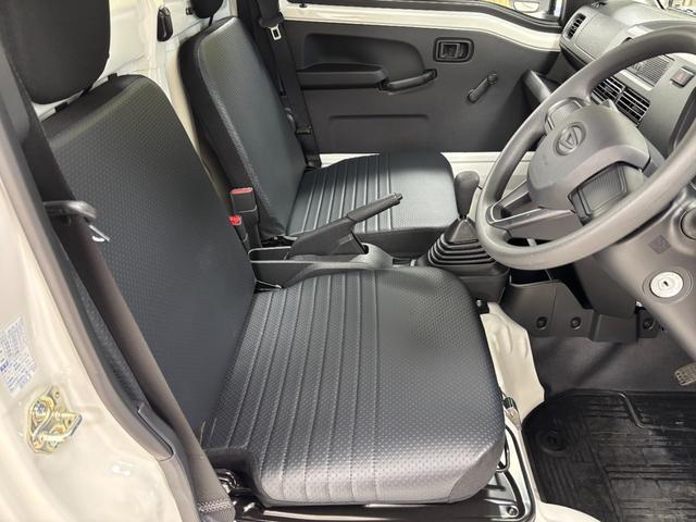 ハイゼットトラックスタンダード4WD MT5 低走行 防錆塗装済み ゲートプロテクター 荷台ゴムマット5mm AMFMチューナー パワステ エアコン オートライト スマートアシスト(長野県)の中古車