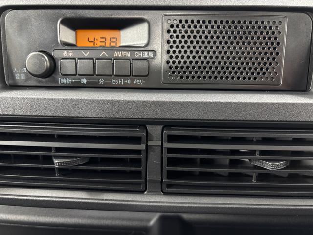 ハイゼットトラックスタンダード4WD MT5 低走行 防錆塗装済み ゲートプロテクター 荷台ゴムマット5mm AMFMチューナー パワステ エアコン オートライト スマートアシスト(長野県)の中古車