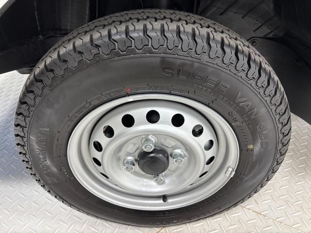 ハイゼットトラックスタンダード4WD MT5 低走行 防錆塗装済み ゲートプロテクター 荷台ゴムマット5mm AMFMチューナー パワステ エアコン オートライト スマートアシスト(長野県)の中古車