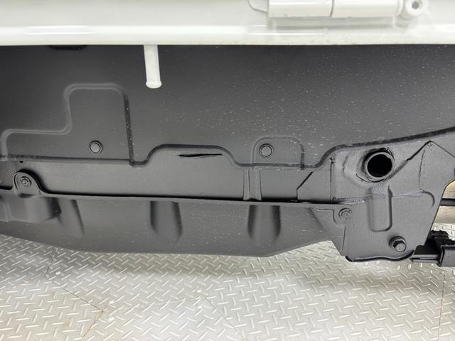 ハイゼットトラックスタンダード4WD MT5 低走行 防錆塗装済み ゲートプロテクター 荷台ゴムマット5mm AMFMチューナー パワステ エアコン オートライト スマートアシスト(長野県)の中古車