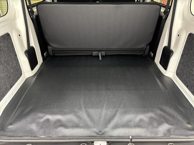 ハイゼットカーゴＤＸ防錆塗装済み　ＡＭＦＭチューナー　エアコン　パワステ　ＬＥＤヘッドランプ　オートライト　スマートアシスト　両側スライドドア　キーレスエントリー　電動格納ミラー（長野県）の中古車