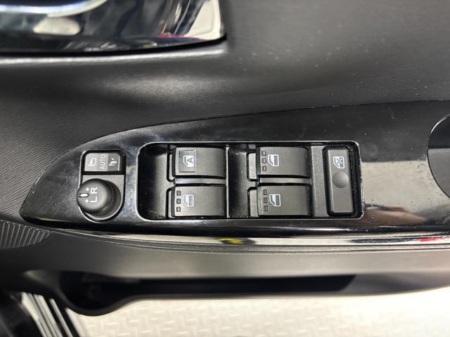 タントカスタムＲＳ　トップエディションＳＡIIターボ　防錆塗装済み　ナビ　バックカメラ　ＥＴＣ　Ｂｌｕｅｔｏｏｔｈ　ＵＳＢ、ＨＤＭＩソケット　後席モニター　両側電動スライドドア　両側シートヒーター　フルフラット　１５インチ　キーフリー　スマアシ（長野県）の中古車