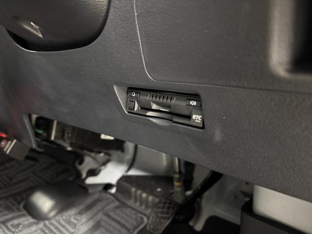 グランマックスカーゴＧＬ防錆塗装済　ドラレコ　ナビ　バックカメラ　Ｂｌｕｅｔｏｏｔｈ　ＵＳＢソケット　デフロックスイッチ（４ＷＤ）　ＬＥＤ　オートライト機能　両側スライドドア　乗降グリップ　キーレス　スマートアシスト（長野県）の中古車