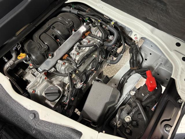 グランマックスカーゴＧＬ防錆塗装済　ドラレコ　ナビ　バックカメラ　Ｂｌｕｅｔｏｏｔｈ　ＵＳＢソケット　デフロックスイッチ（４ＷＤ）　ＬＥＤ　オートライト機能　両側スライドドア　乗降グリップ　キーレス　スマートアシスト（長野県）の中古車