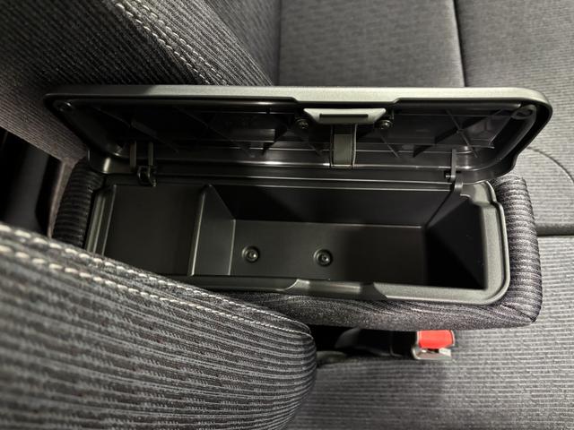 ムーヴＲＳターボ　追従機能　ディスプレイオーディオ　バックカメラ　Ｂｌｕｅｔｏｏｔｈ　ハンズフリー　ＨＤＭＩ、ＵＳＢソケット　ワイヤレス充電　両側電動スライドドア　ステアリングスイッチ　キーフリー　スマアシ（長野県）の中古車