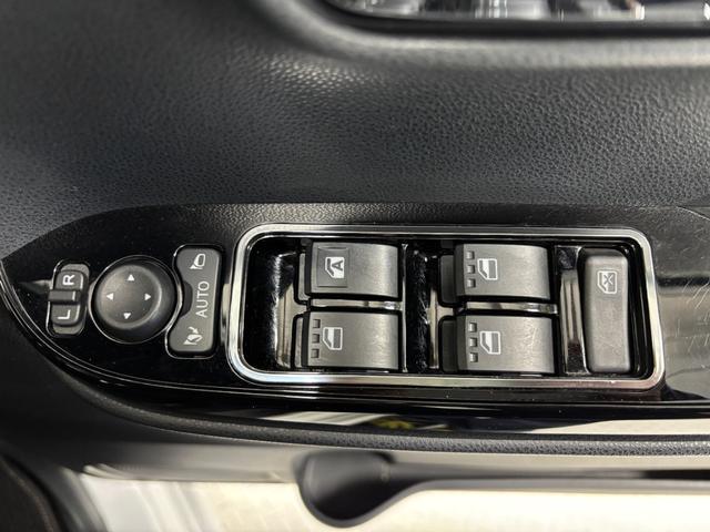 タントカスタムＲＳスタイルセレクションターボ　防錆塗装済み　追従機能　ドラレコ　ＥＴＣ　ナビ　バックカメラ　ＵＳＢソケット　後席モニター　両側電動スライドドア　ミラクルオープンドア　両側シートヒーター　エンジンスターター　ＬＥＤ　スマアシ（長野県）の中古車