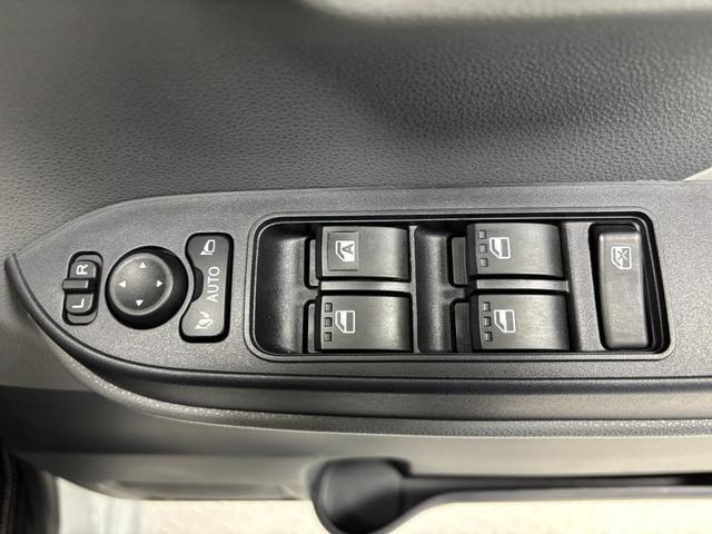 タントＸセレクションドラレコ　ＥＴＣ　純正ナビ　バックカメラ　Ｂｌｕｅｔｏｏｔｈ　フルセグ　ＵＳＢソケット　片側電動スライドドア　ミラクルオープンドア　両側シートヒーター　格納式テーブル　ＬＥＤ　キーフリー　スマアシ（長野県）の中古車