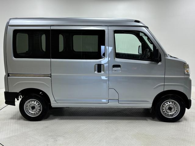 ハイゼットカーゴDX防錆塗装済み ドライブレコーダー AM/FMチューナー マニュアルエアコン 電子制御式4WD 両側スライドドア フラット荷室 オートライト オーバーヘッドシェルフ キーレスエントリー スマートアシスト(長野県)の中古車