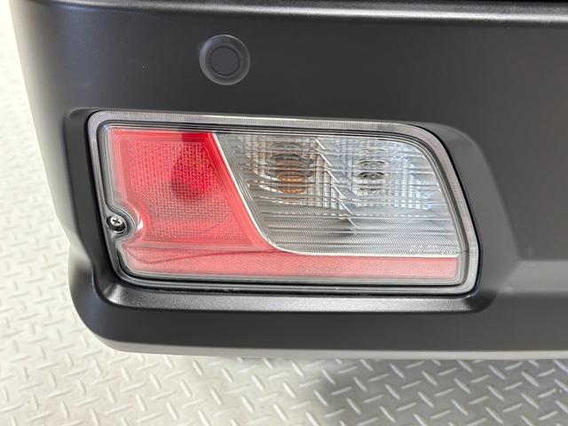 ハイゼットカーゴDX防錆塗装済み ドライブレコーダー AM/FMチューナー マニュアルエアコン 電子制御式4WD 両側スライドドア フラット荷室 オートライト オーバーヘッドシェルフ キーレスエントリー スマートアシスト(長野県)の中古車