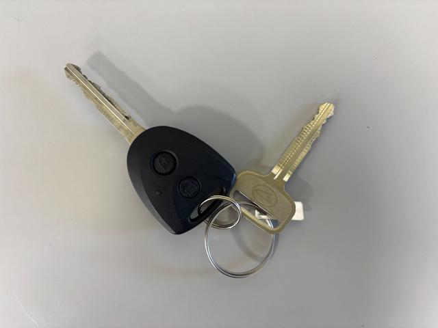 ハイゼットカーゴDX防錆塗装済み ドライブレコーダー AM/FMチューナー マニュアルエアコン 電子制御式4WD 両側スライドドア フラット荷室 オートライト オーバーヘッドシェルフ キーレスエントリー スマートアシスト(長野県)の中古車