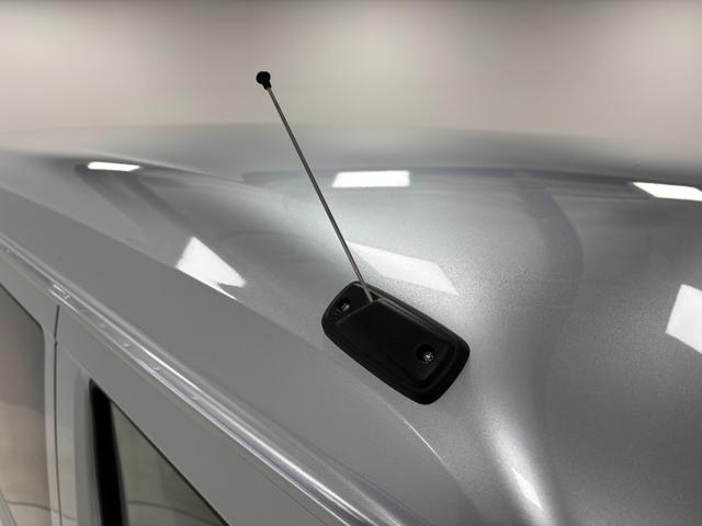 ハイゼットカーゴDX防錆塗装済み ドラレコ AM/FMチューナー マニュアルエアコン 電子制御式4WD 両側パワーウィンドゥ 両側スライドドア オーバーヘッドシェルフ フルフラット荷室 キーレスエントリー スマアシ(長野県)の中古車