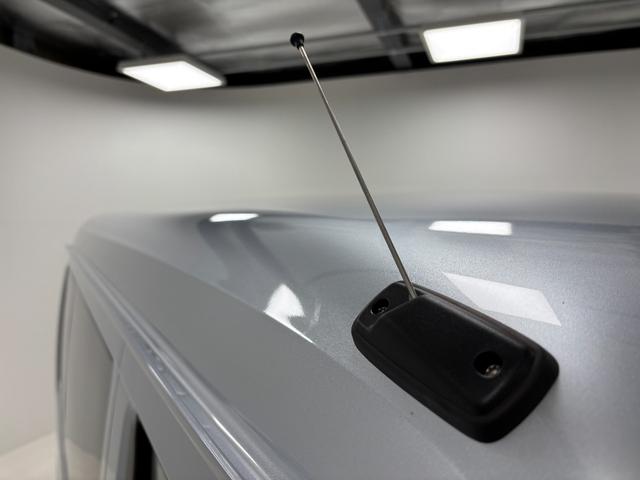 ハイゼットカーゴDX防錆塗装済み ドラレコ AM/FMチューナー マニュアルエアコン 電子制御式4WD 両側スライドドア フラット荷室 ハロゲンヘッドランプ オーバーヘッドシェルフ パワーウィンドゥ キーレス スマアシ(長野県)の中古車