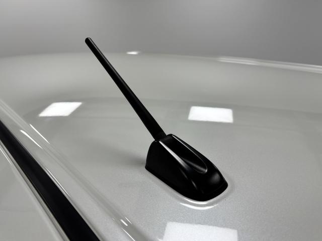 ムーヴキャンバスＸリミテッドメイクアップ　ＳＡIIエンジンスターター　ＥＴＣ　ナビ　バックカメラ　Ｂｌｕｅｔｏｏｔｈ　ハンズフリー　ステアリングスイッチ　両側電動スライドドア　置きラクボックス　オートライト　電動格納ミラー　スマアシ（長野県）の中古車