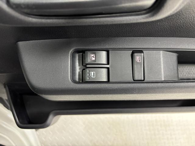 ハイゼットカーゴＤＸ防錆塗装済み　ドライブレコーダー　ＡＭ／ＦＭチューナー　マニュアルエアコン　両側スライドドア　オーバーヘッドシェルフ　パワーウィンドゥ　オートライト　ショッピングフック　１２インチスチールホイール（長野県）の中古車