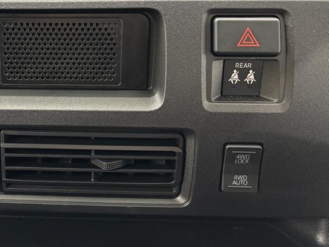 ハイゼットカーゴＤＸ防錆塗装済み　ドライブレコーダー　ＡＭ／ＦＭチューナー　マニュアルエアコン　電子制御式４ＷＤ　両側スライドドア　フルフラット荷室　１２インチスチールホイール　キーレスエントリー　スマアシ（長野県）の中古車