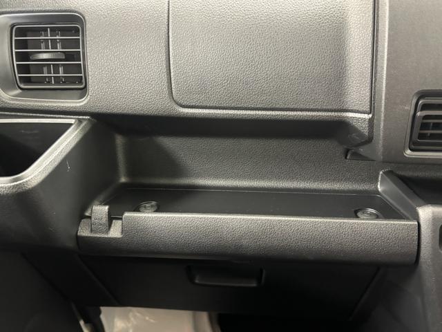 ハイゼットカーゴDX防錆塗装済み ドラレコ AM/FMチューナー 電子制御式4WD マニュアルエアコン 両側スライドドア フラット荷室 オーバーヘッドシェルフ パワーウィンドゥ オートライト キーレスエントリー スマアシ(長野県)の中古車