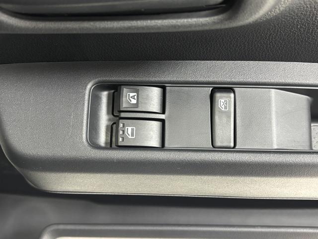 ハイゼットカーゴDX防錆塗装済み ドラレコ AM/FMチューナー 電子制御式4WD マニュアルエアコン 両側スライドドア フラット荷室 オーバーヘッドシェルフ パワーウィンドゥ オートライト キーレスエントリー スマアシ(長野県)の中古車