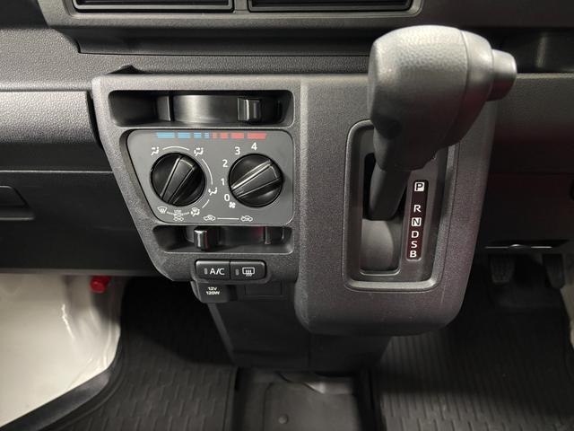 ハイゼットカーゴＤＸ防錆塗装済み　ドライブレコーダー　ＡＭ、ＦＭチューナー　マニュアルエアコン　電子制御式４ＷＤ　フラット荷台　オートライト機能　オーバーヘッドシェルフ　両側スライドドア　キーレスエントリー　スマアシ（長野県）の中古車