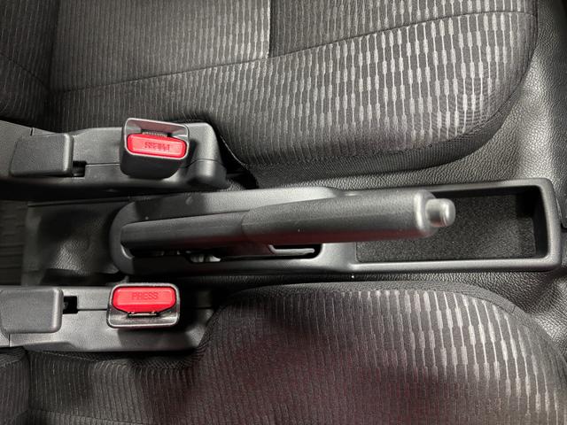 ハイゼットカーゴＤＸ防錆塗装済み　ドライブレコーダー　ＡＭ、ＦＭチューナー　マニュアルエアコン　電子制御式４ＷＤ　フラット荷台　オートライト機能　オーバーヘッドシェルフ　両側スライドドア　キーレスエントリー　スマアシ（長野県）の中古車