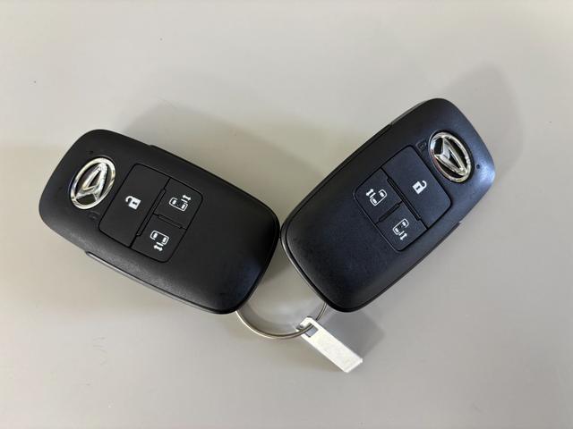 アトレーＲＳ　４ＷＤ　ターボ　ＣＶＴ　オーディオレス　クルコンターボ　追従機能　オーディオレス　両側電動スライドドア　フルフラット荷室　アクセサリーソケット　プッシュスタート　オーバーヘッドシェルフ　ＬＥＤ　キーフリー　１２インチフルホイールキャップ　スマアシ（長野県）の中古車