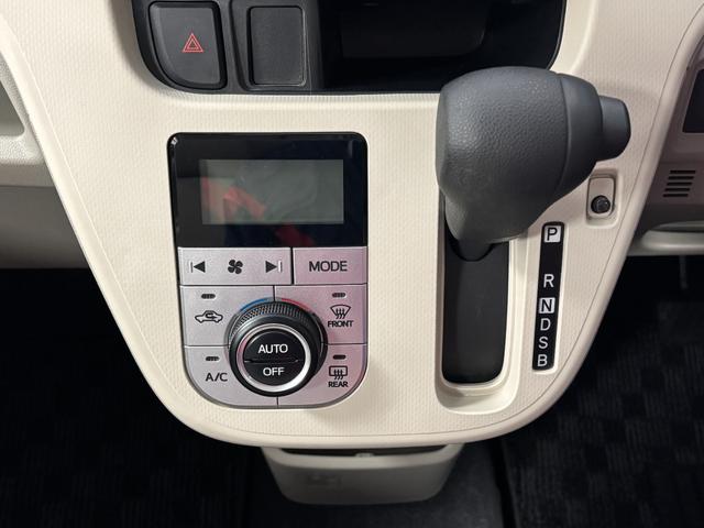 ムーヴＸ　ＳＡIIIＣＤチューナー　オートエアコン　運転席側シートヒーター　パワーモード　ハロゲンヘッドランプ　オートライト機能　パンク応急修理キットも搭載　収納付きアームレスト　プッシュスタート　キーフリー　スマアシ（長野県）の中古車