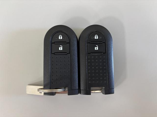 ムーヴＸ　ＳＡIIIＣＤチューナー　オートエアコン　運転席側シートヒーター　パワーモード　ハロゲンヘッドランプ　オートライト機能　パンク応急修理キットも搭載　収納付きアームレスト　プッシュスタート　キーフリー　スマアシ（長野県）の中古車