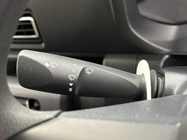 ハイゼットトラックスタンダード防錆塗装済み　ＡＭ／ＦＭチューナー　マニュアルエアコン　パワステ　電子制御式４ＷＤ　アクセサリーソケット　コーナーセンサー　ショッピングフック　ドリンクホルダー　オートライト機能　スマートアシスト（長野県）の中古車