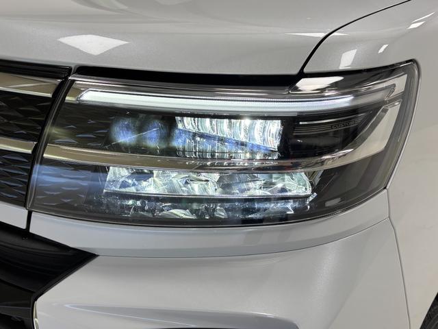 タントカスタムＸオーディオレス　ＵＳＢソケット　両側電動スライドドア　ミラクルオープンドア　両側シートヒーター　パワーモード　格納式テーブル　電動格納ミラー　ＬＥＤヘッドランプ　オートライト機能　キーフリー　スマアシ（長野県）の中古車