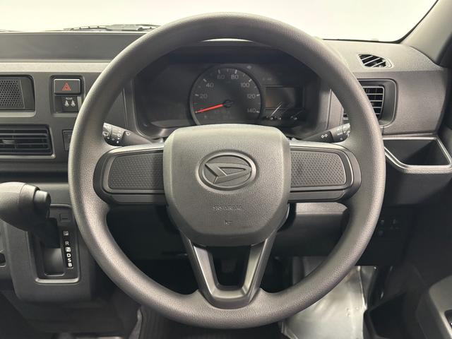 ハイゼットカーゴＤＸＡＭ／ＦＭチューナー　マニュアルエアコン　アクセサリーソケット　電子制御式４ＷＤ　オーバーヘッドシェルフ　フルフラット荷室　ハロゲンヘッドランプ　オートライト機能　キーレスエントリー　スマアシ（長野県）の中古車